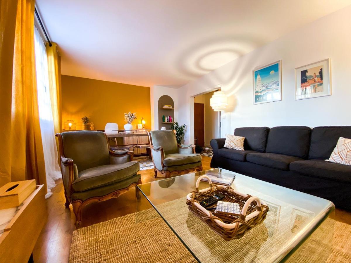 Appartement Familial Proche D'Un Site Historique Périgueux المظهر الخارجي الصورة